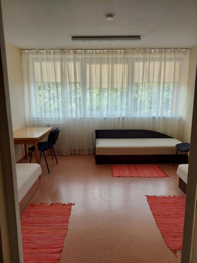 "Veiklus Rietavas" Apgyvendinimas Hostel Exterior photo